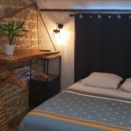 Atypical Flat Apartman Charleville-Mézières Kültér fotó